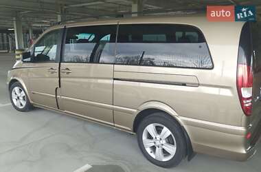 Мінівен Mercedes-Benz Viano 2012 в 
