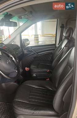 Мінівен Mercedes-Benz Viano 2012 в 