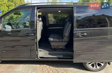 Мінівен Mercedes-Benz Viano 2013 в 