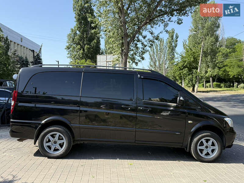 Мінівен Mercedes-Benz Viano 2010 в Одесі