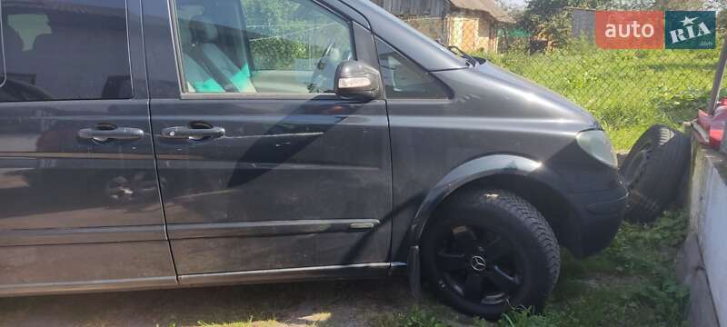 Мінівен Mercedes-Benz Viano 2004 в Львові фото 16 Мінівен Mercedes-Benz Viano 2004 в Львові