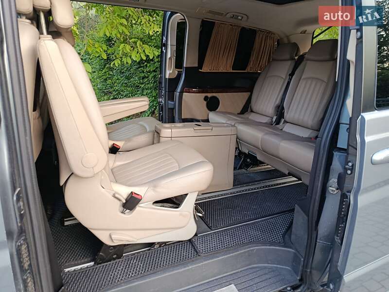 Минивэн Mercedes-Benz Viano 2012 в Косове