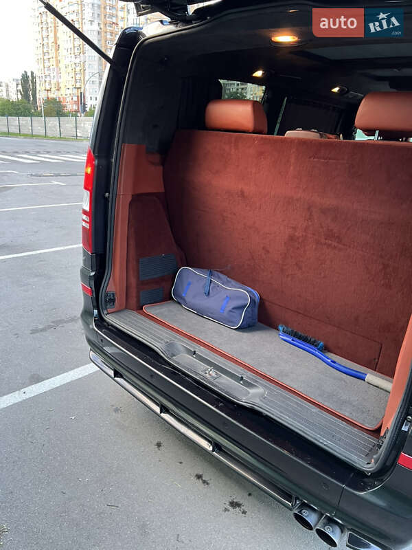 Мінівен Mercedes-Benz Viano 2011 в Києві фото 14 Мінівен Mercedes-Benz Viano 2011 в Києві
