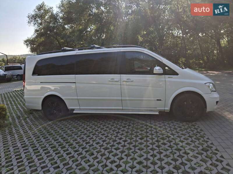 Мінівен Mercedes-Benz Viano 2011 в Сваляві
