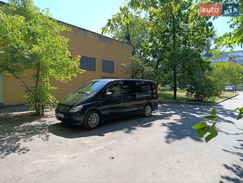 Mercedes-Benz Viano 2010