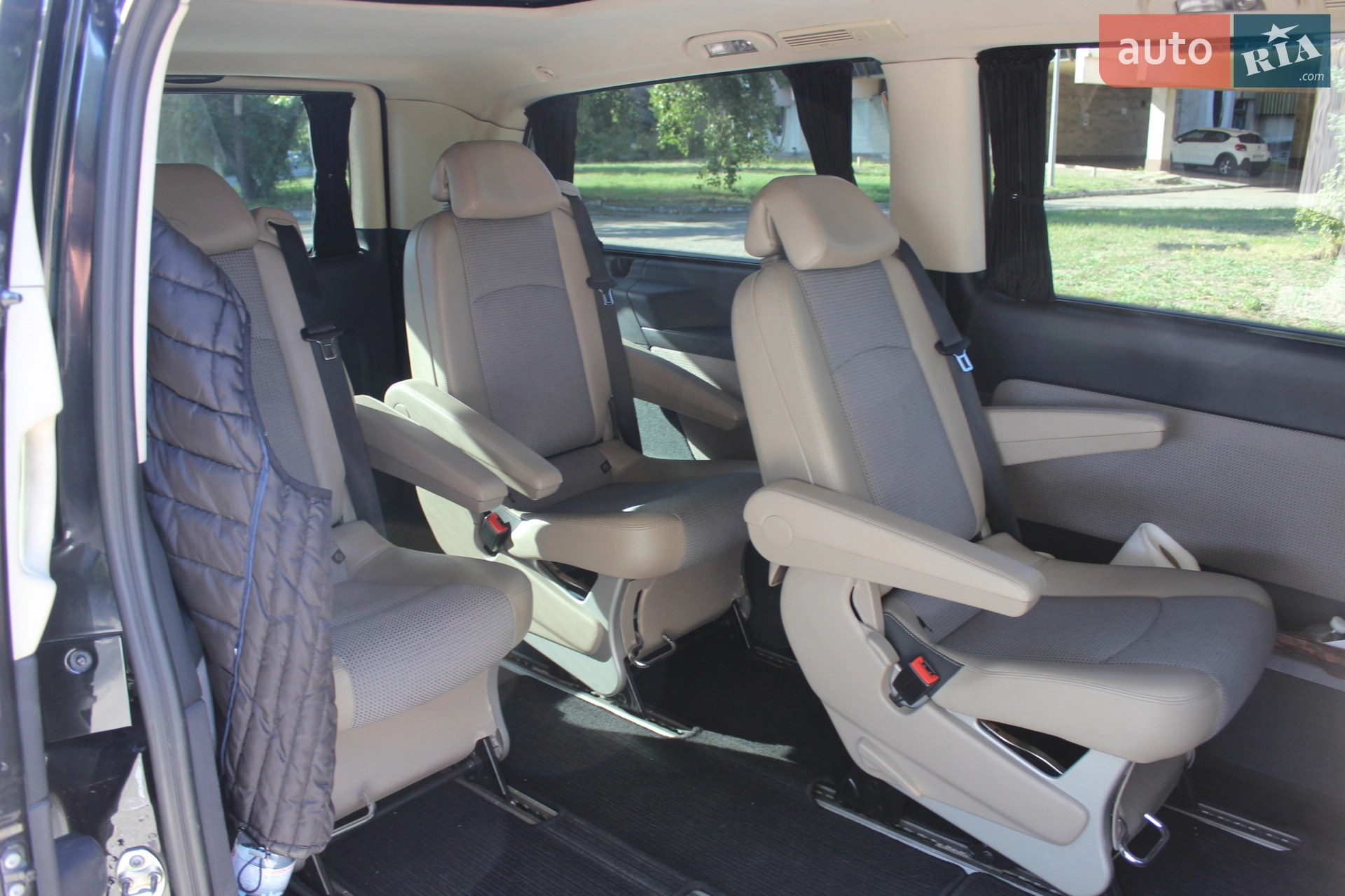 2014 Mercedes-Benz Viano - мініатюра 19