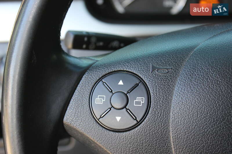 Минивэн Mercedes-Benz Viano 2014 в Днепре фото 29 Минивэн Mercedes-Benz Viano 2014 в Днепре