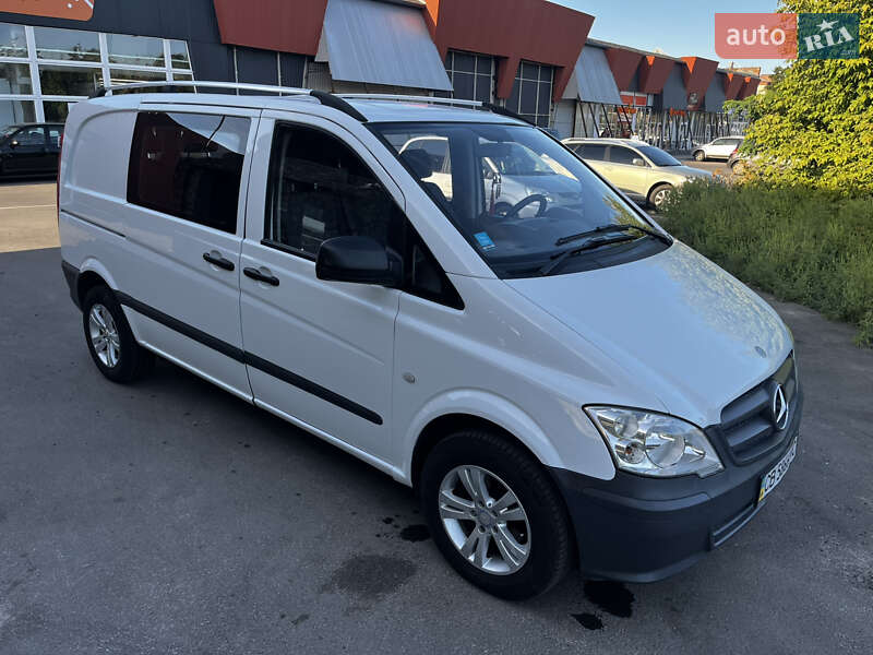 Мінівен Mercedes-Benz Viano 2010 в Чернігові