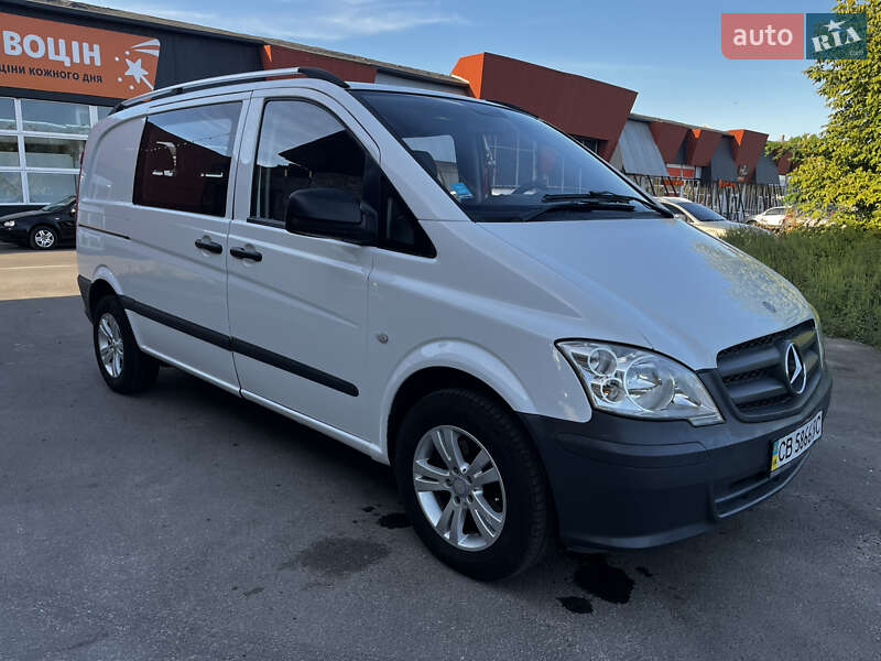 Мінівен Mercedes-Benz Viano 2010 в Чернігові