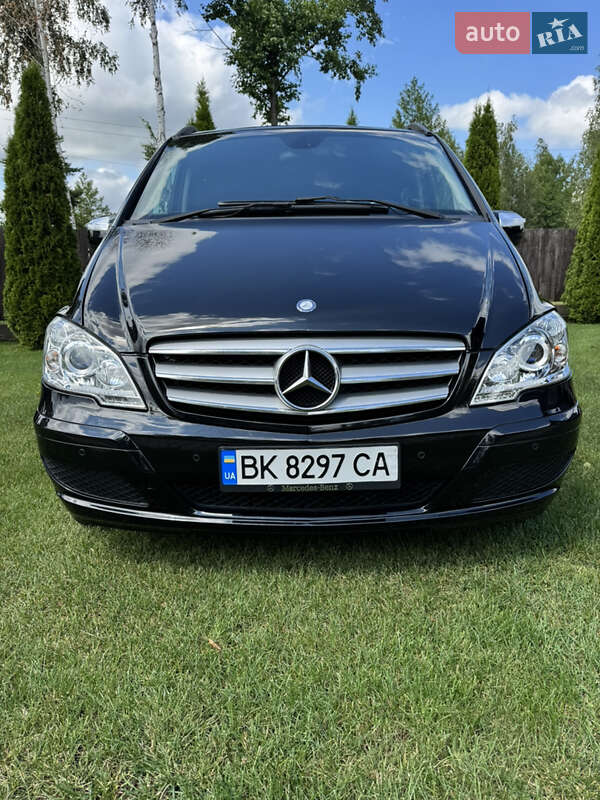 Минивэн Mercedes-Benz Viano 2011 в Старом Селе