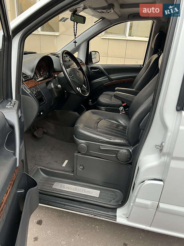 Мінівен Mercedes-Benz Viano 2013 в Рівному фото 3 Мінівен Mercedes-Benz Viano 2013 в Рівному