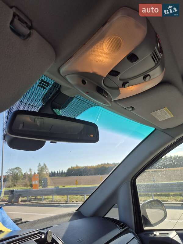 Минивэн Mercedes-Benz Viano 2006 в Киеве