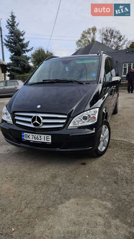 Мінівен Mercedes-Benz Viano 2012 в Луцьку