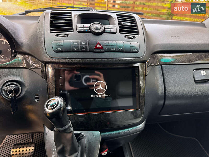 Минивэн Mercedes-Benz Viano 2012 в Киеве фото 18 Минивэн Mercedes-Benz Viano 2012 в Киеве