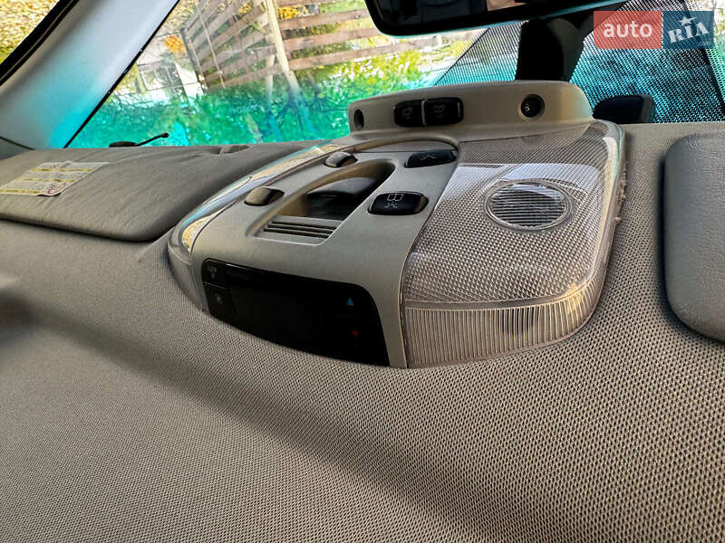 Минивэн Mercedes-Benz Viano 2012 в Киеве фото 21 Минивэн Mercedes-Benz Viano 2012 в Киеве