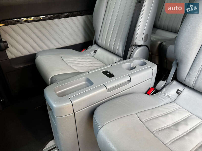 Минивэн Mercedes-Benz Viano 2012 в Киеве фото 25 Минивэн Mercedes-Benz Viano 2012 в Киеве