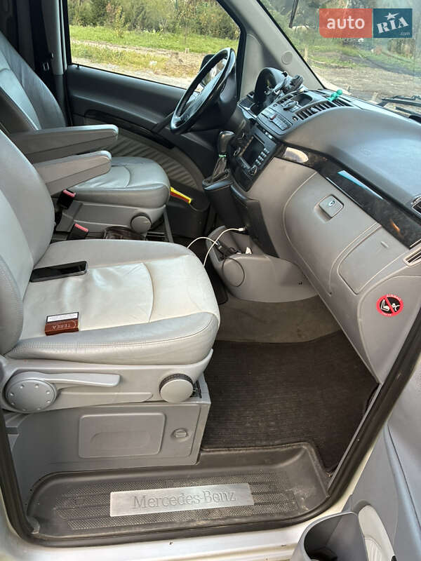 Минивэн Mercedes-Benz Viano 2010 в Львове