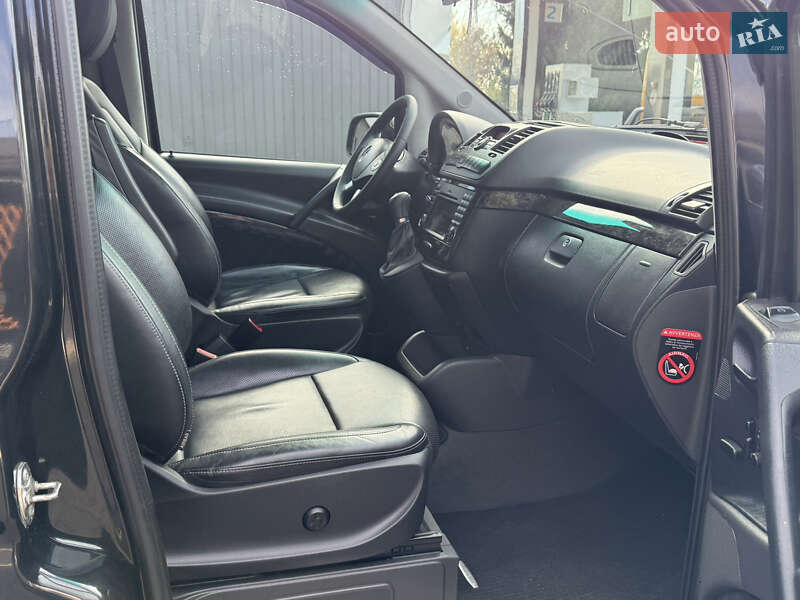 Минивэн Mercedes-Benz Viano 2011 в Черновцах