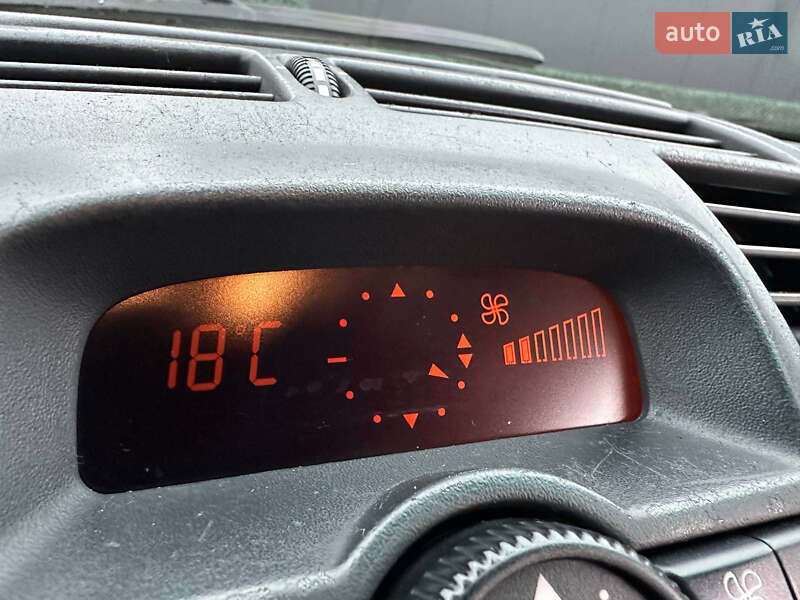 Минивэн Mercedes-Benz Viano 2013 в Киеве фото 18 Минивэн Mercedes-Benz Viano 2013 в Киеве