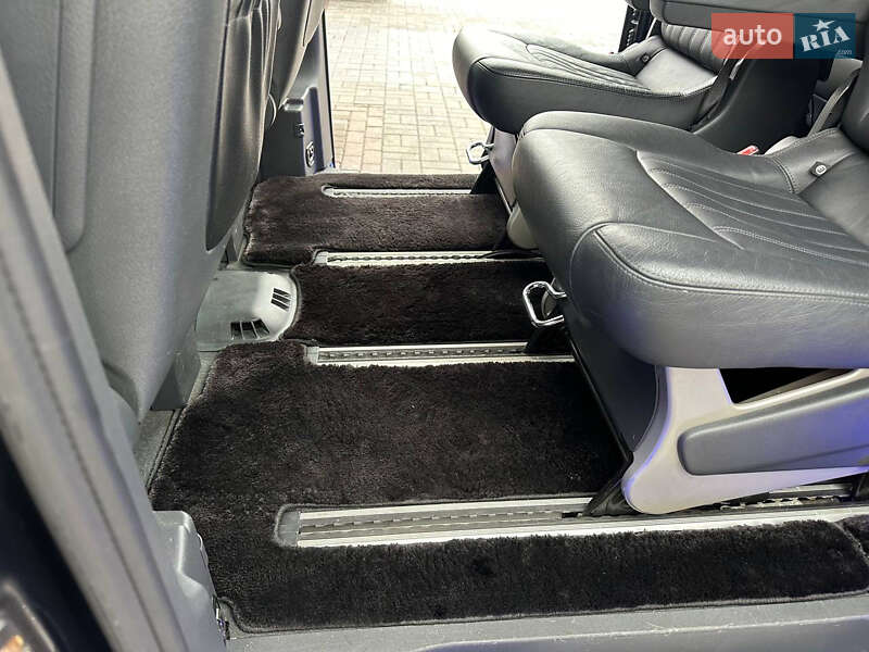 Минивэн Mercedes-Benz Viano 2013 в Киеве фото 29 Минивэн Mercedes-Benz Viano 2013 в Киеве