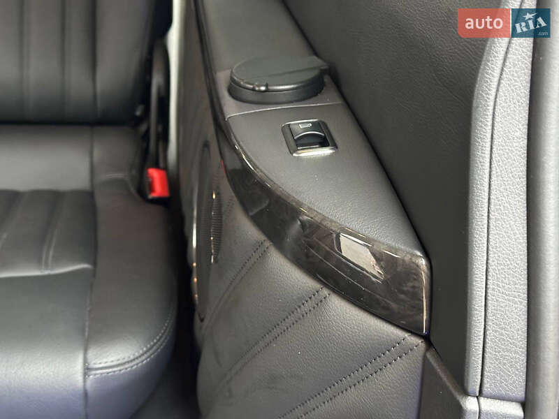 Минивэн Mercedes-Benz Viano 2013 в Киеве фото 34 Минивэн Mercedes-Benz Viano 2013 в Киеве