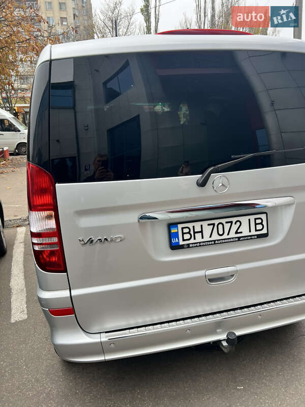Мінівен Mercedes-Benz Viano 2013 в Одесі