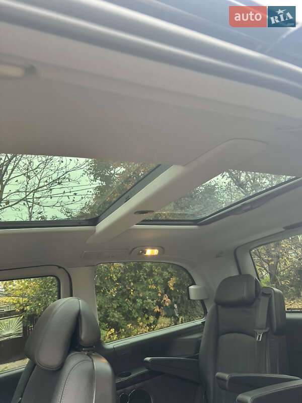 Мінівен Mercedes-Benz Viano 2013 в Одесі