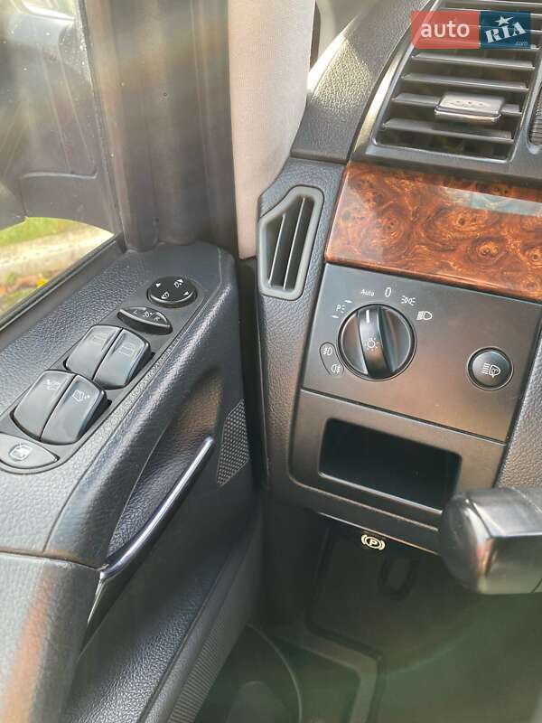 Минивэн Mercedes-Benz Viano 2012 в Хмельницком