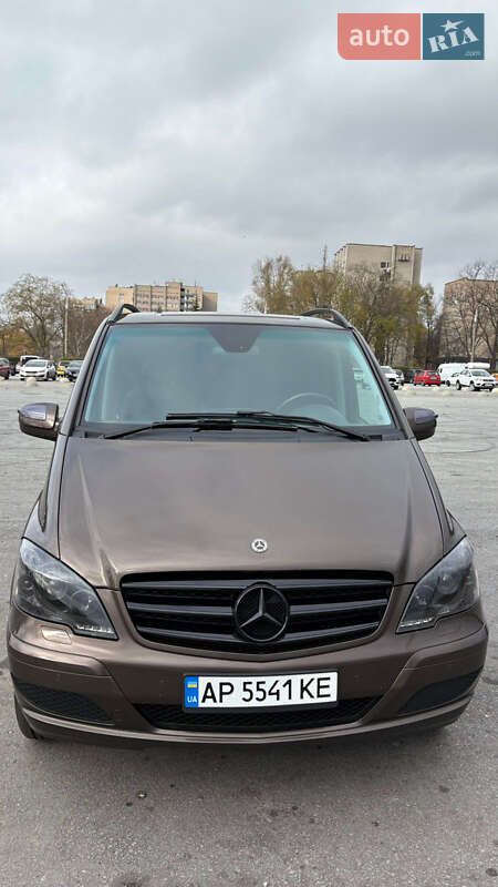 Mercedes-Benz Viano 2012