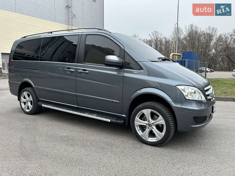 Минивэн Mercedes-Benz Viano 2012 в Сумах