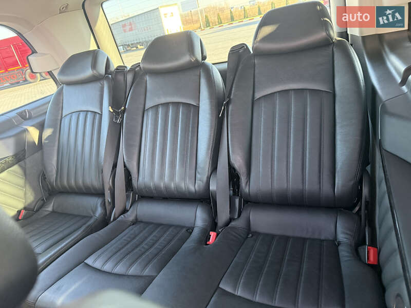 Минивэн Mercedes-Benz Viano 2011 в Новоселице