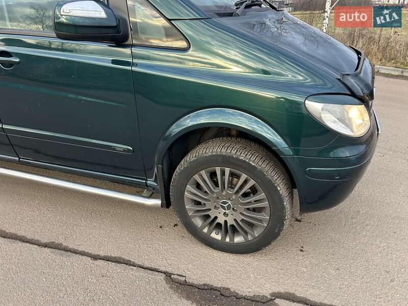 Мінівен Mercedes-Benz Viano 2009 в Долині
