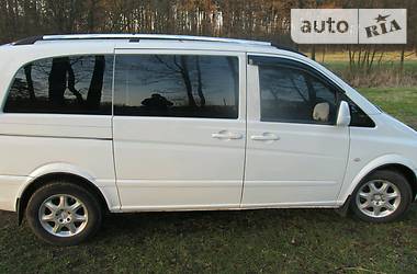 Грузопассажирский фургон Mercedes-Benz Vito 2006 в Червонограде