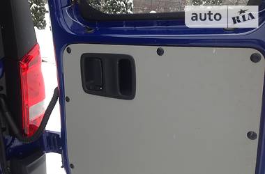 Вантажний фургон Mercedes-Benz Vito 2014 в Чернівцях