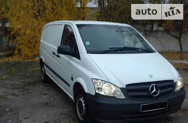 Грузопассажирский фургон Mercedes-Benz Vito 2014 в Чернигове