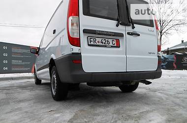 Грузопассажирский фургон Mercedes-Benz Vito 2014 в Черновцах