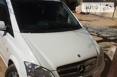 Вантажопасажирський фургон Mercedes-Benz Vito 2011 в 