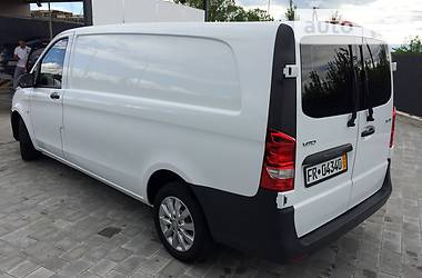 Грузопассажирский фургон Mercedes-Benz Vito 2016 в Ивано-Франковске