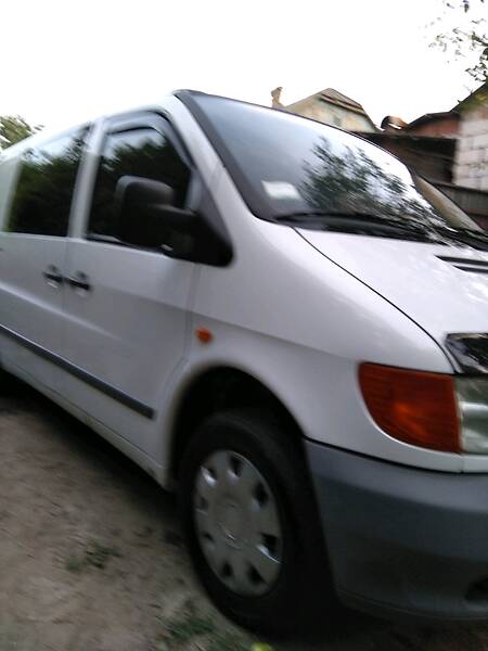 Мінівен Mercedes-Benz Vito 1998 в 