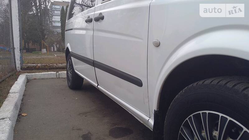 Вантажопасажирський фургон Mercedes-Benz Vito 2007 в Умані