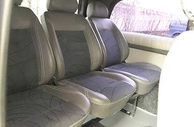 Вантажопасажирський фургон Mercedes-Benz Vito 2006 в Сумах