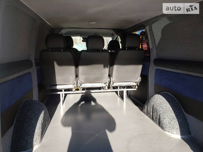 Вантажопасажирський фургон Mercedes-Benz Vito 2016 в Одесі