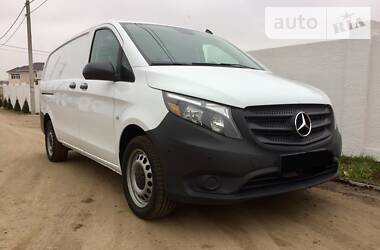 Грузопассажирский фургон Mercedes-Benz Vito 2016 в Одессе