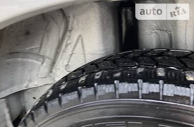 Вантажопасажирський фургон Mercedes-Benz Vito 2005 в 