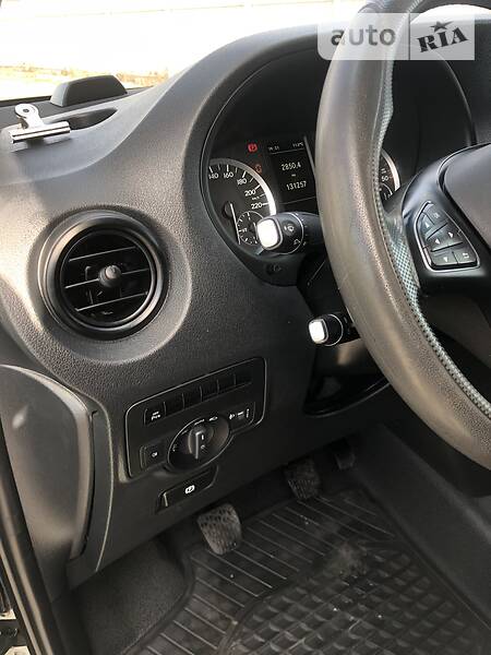 Мінівен Mercedes-Benz Vito 2015 в Чернівцях