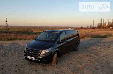 Вантажопасажирський фургон Mercedes-Benz Vito 2016 в 