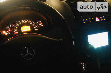  Mercedes-Benz Vito 2005 в 