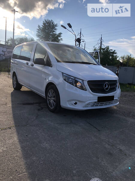 Минивэн Mercedes-Benz Vito 2017 в Киеве