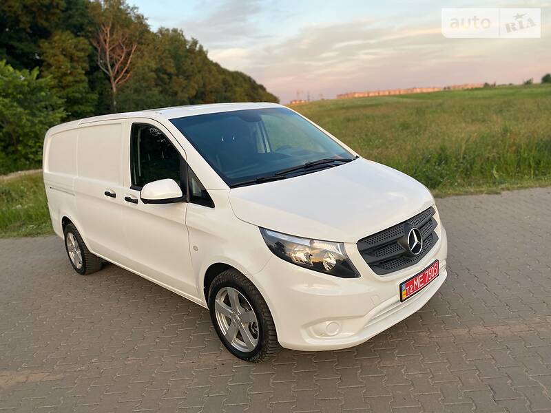 Хетчбек Mercedes-Benz Vito 2016 в Рівному