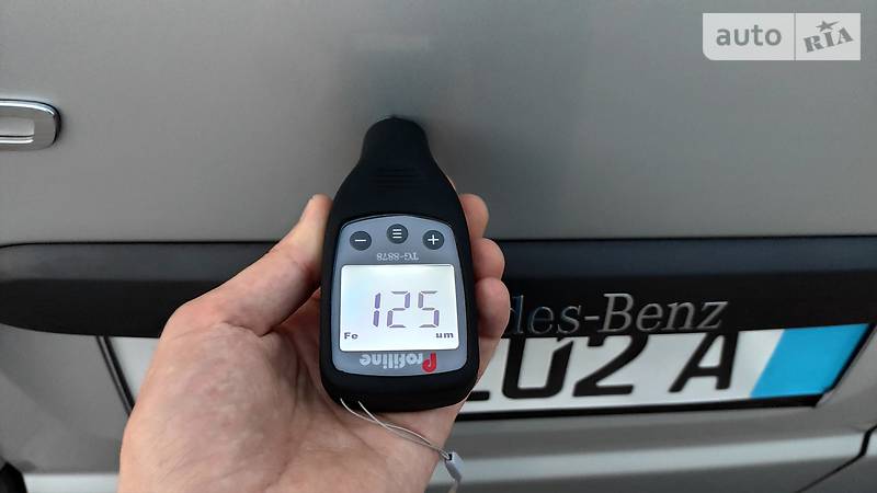 Вантажопасажирський фургон Mercedes-Benz Vito 2016 в Чернівцях